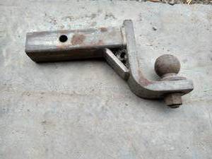 Draw-Tite Ball Mount Hitch