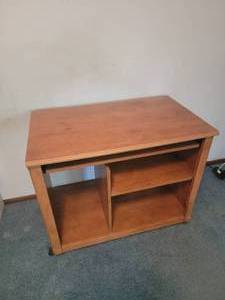 lot 101 image: Rugged Rolling Office Surface