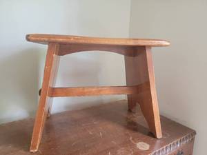 lot 75 image: Primitive Footstool