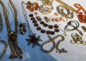 lot 97 image: Radient Gleam Gold Tone Jewelry Collection