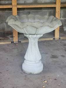 lot 29 image: Brilliant Concrete Garden Birdbath