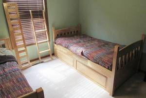 lot 41 image: Kid bunk Beds and Bureau