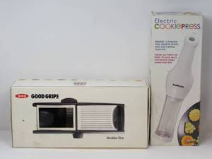 lot 80 image: Kitchen Necessities