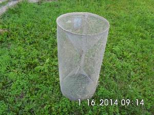 lot 4 image: Large wire minnow live trap