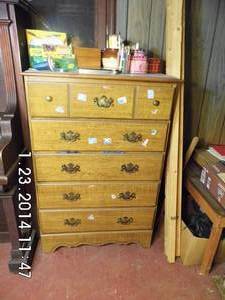 lot 226 image: Vintage 5-drawer Highboy Dresser
