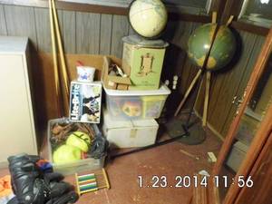 lot 230 image: Corner lot of fun Lite Brite, Vintage Toys, Plus