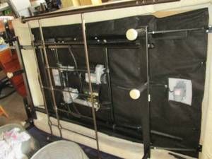 lot 107 image: Full size motorized adjustable base  bed frame