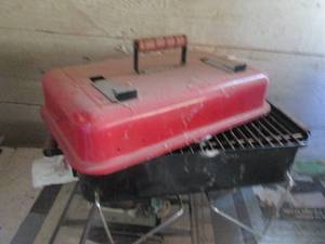 lot 133 image: Portable metal camping grill
