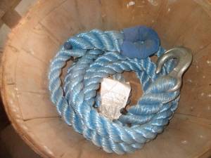 lot 141 image: Bushel Basket with extremely heavy duty rope