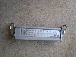 lot 32 image: Heavy duty Hanson Sportsman scale