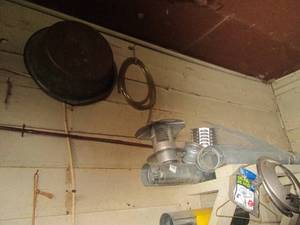 lot 55 image: Assortment of metal ductwork