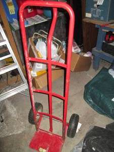 lot 73 image: Heavy duty 2-wheel moving dolly
