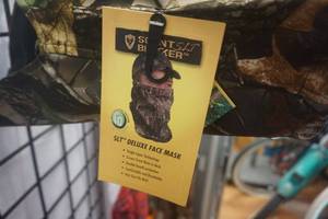 lot 18 image: Scent Blocker SLT Deluxe Hard Woods Camo Scent Tek Face Mask