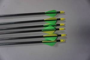 lot 46 image: 6 - Easton Carbon Storm Arrows