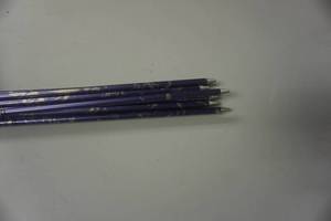 lot 50 image: 12 - Easton Lite Jazz 1716 Build Your Own Arrows With Nocks and Fletch