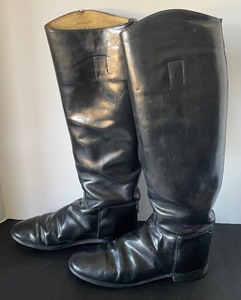 lot 130 image: Black Marlborough Leather Riding Boots