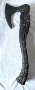 lot 146 image: Vintage Serpeant Axe