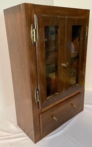 lot 165 image: Petite Cabinet with Drawer