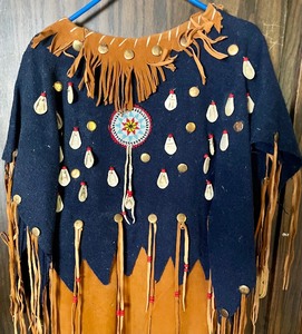 lot 260 image: Vintage Hand Made Native American Maiden Dress
