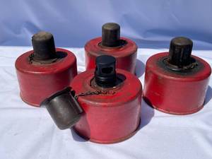 lot 330 image: Four Vintage Metal Kerosene Lanterns