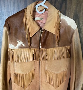 lot 283 image: Genuine Native Deerskin Coat  Jacket