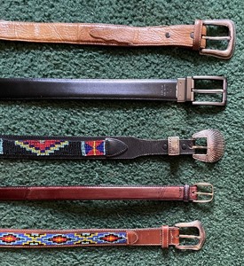 lot 411 image: Five Mens Belts