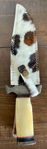 lot 419 image: Hunting Knife with Sheath