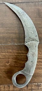 lot 420 image: Damascus Knife with Sheath