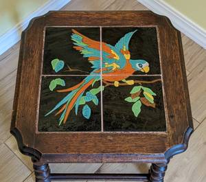 lot 90 image: Vintage Wood Tile Topped Parrot Accent Table