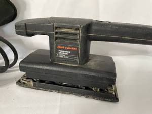 lot 378 image: Sander Lot Including Black and Decker Model 7448, Porter Cable Model 330, and Craftsman Model 315.11650