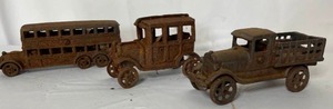 lot 390 image: Awesome Vintage Rusty Trucks