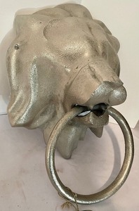 lot 442 image: Extra Large Lion Head Door Knocker