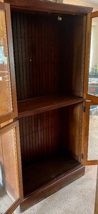 lot 481 image: Vintage Wooden Glass Front Cabinet