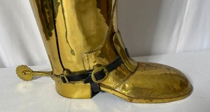 lot 511 image: Large Brass Decorative Cowboy Boot With Spur