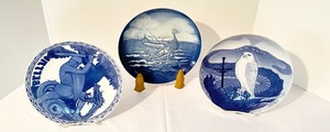 lot 305 image: Three Royal Copenhagen Plates