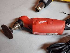lot 370B image: Milwaukee Electric Reversing Drill and Wagner Heat Gun