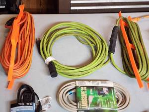 lot 506B image: Assorted Contractors Extension Cords