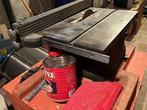 lot 2 image: Homecraft Table Saw