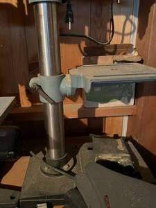 lot 6 image: Delta Drill Press