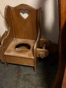 lot 28 image: Vintage Wood Potty Chair