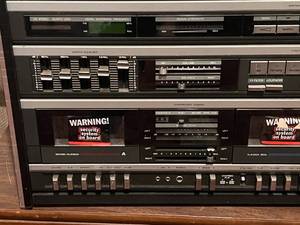 lot 43 image: Vintage Stereo System