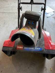 lot 86 image: Toro S-120 Snowblower and Toro 1800 Power Curve Snow Blowers