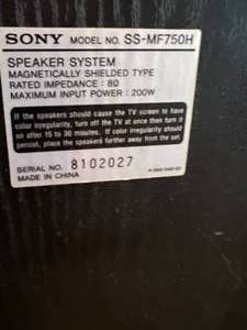 lot 7 image: Sony Speakers