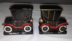 lot 249 image: Chevrolet 1913 Bookends.