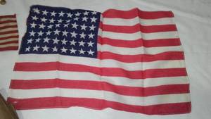 lot 285 image: Military Private Stripe, 48 stars flag hunting shot gun shell belt