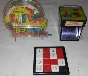 lot 294 image: Vintage puzzles, games (3).