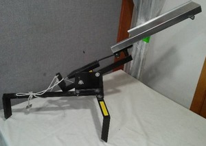 lot 374 image: Clay Target Thrower.