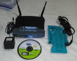 lot 375 image: Linsky Router and Travel Iron.