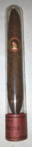 lot 388 image: Vintage Cuban Cigar in its own humidor.