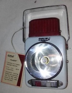 lot 389 image: Vintage Flashlight, new with tag.